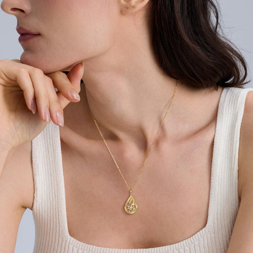 Parable of the Workers in the Vineyard Dove Cross Pear Pendant Necklace vanimy