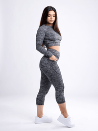 JupiterGear Mid-Rise Capri Fitness Leggings with Side Pockets Jupiter Gear