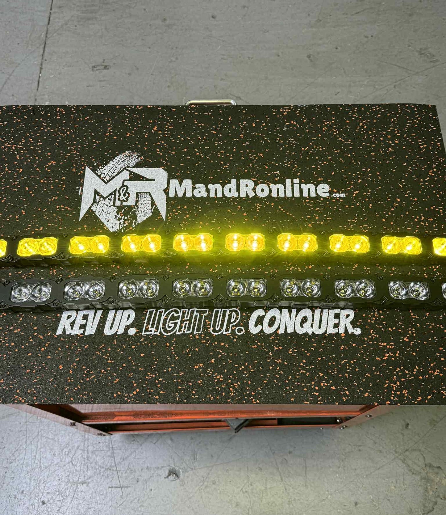 2025+ RAM 1500 40in Light Bar - PRO