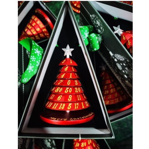 ToyShnip Aluminum Christmas Tree 7 Dice Set - Choose a color
