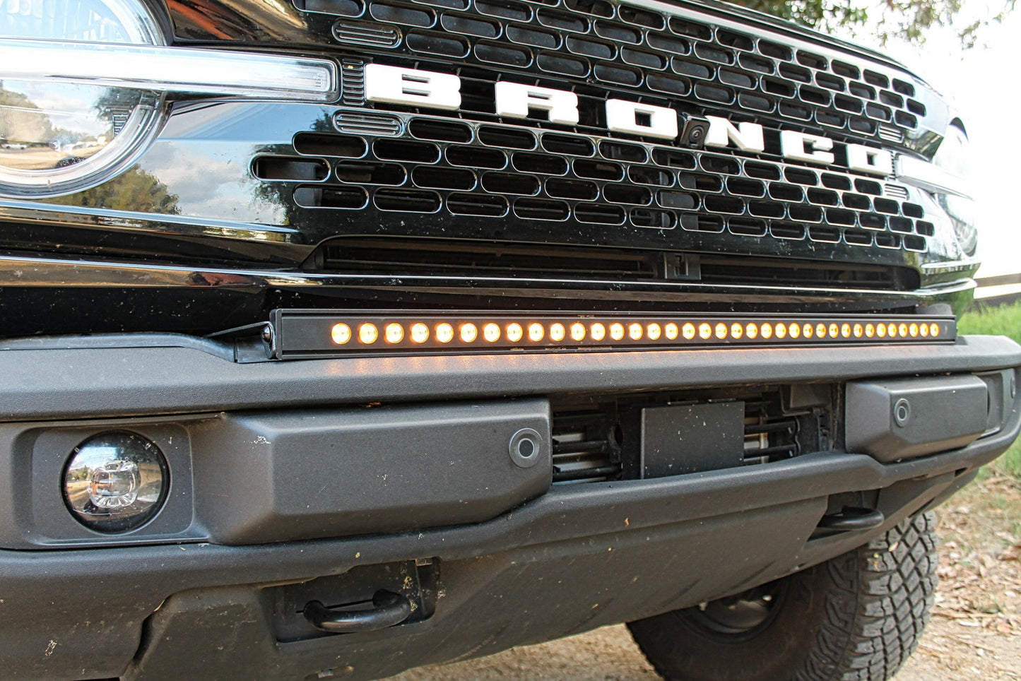 2021+ Ford Bronco Standard Bumper 40in Light Bar - Slim