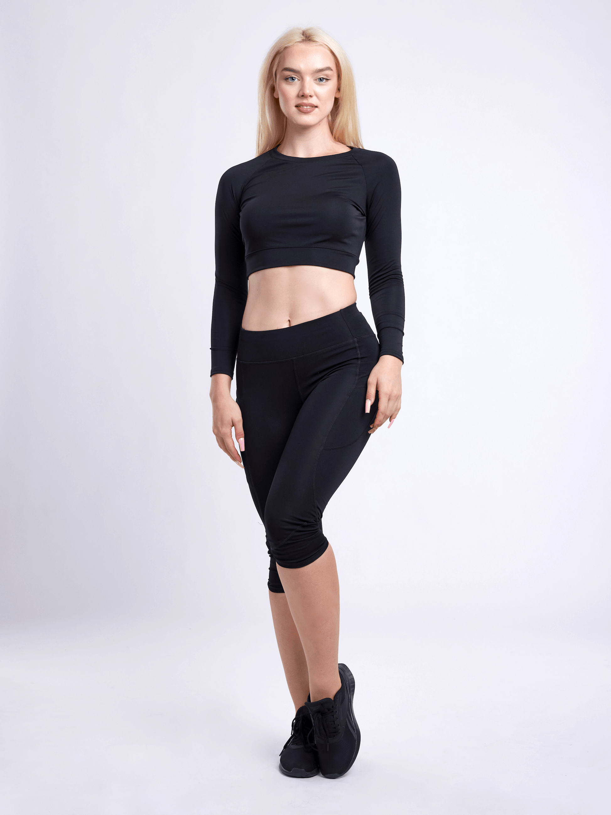 JupiterGear Mid-Rise Capri Fitness Leggings with Side Pockets Jupiter Gear