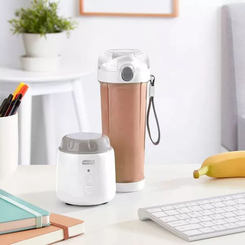 16oz Portable Rechargeable Blender with Sport Cap EasyOptionXY LLC