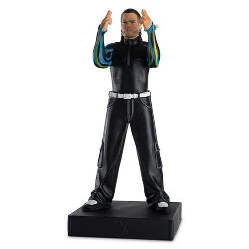 ToyShnip Eaglemoss WWE Championship Collection Figure with Collector Magazine