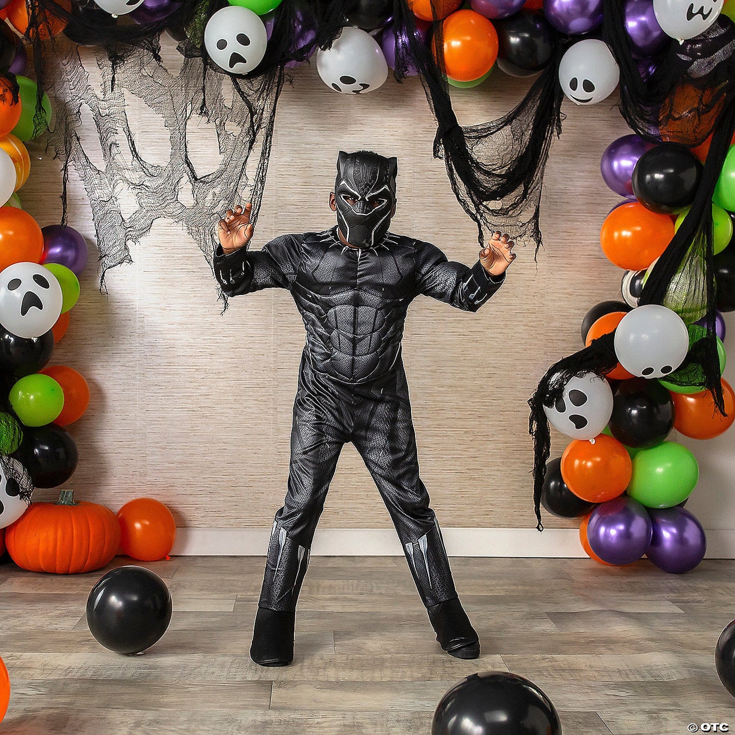 Kids Qualux Black Panther Costume - Medium 8-10