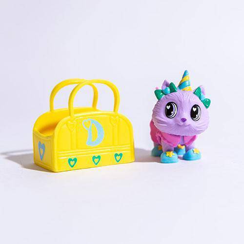 ToyShnip Love Diana Fashion Fab 3.5 Inch Pet Mystery Pack (random pet, random