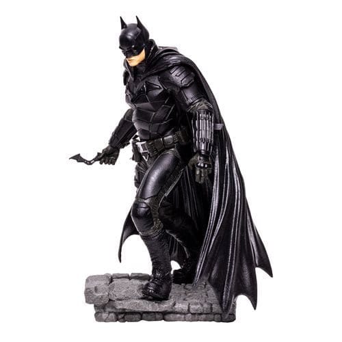 ToyShnip McFarlane Toys DC The Batman Movie 12-Inch Posed Statue - Select