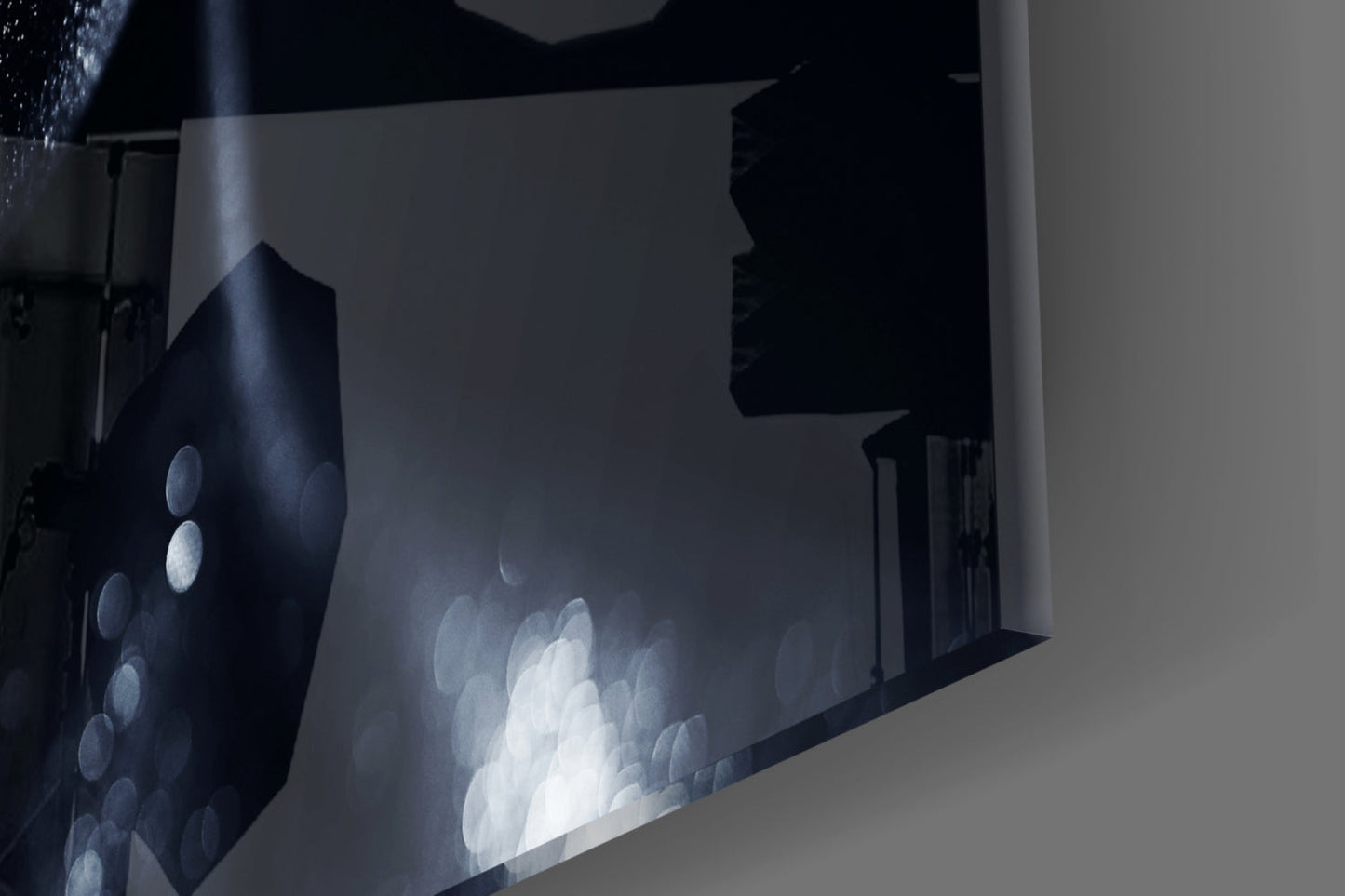 Insigneart USA Insigneart USA Female Portrait 35 Glass Wall Art