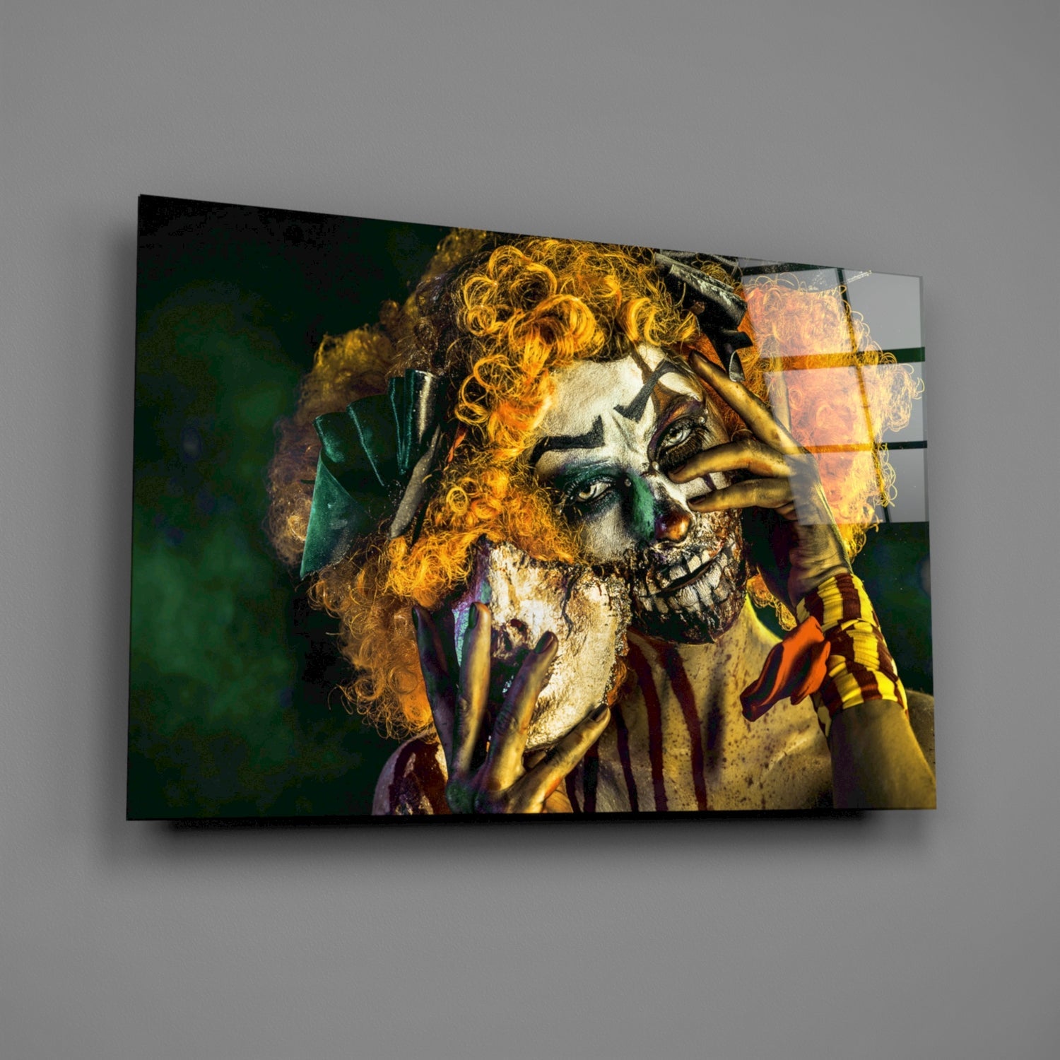 Insigneart USA Insigneart USA Clown Glass Wall Art