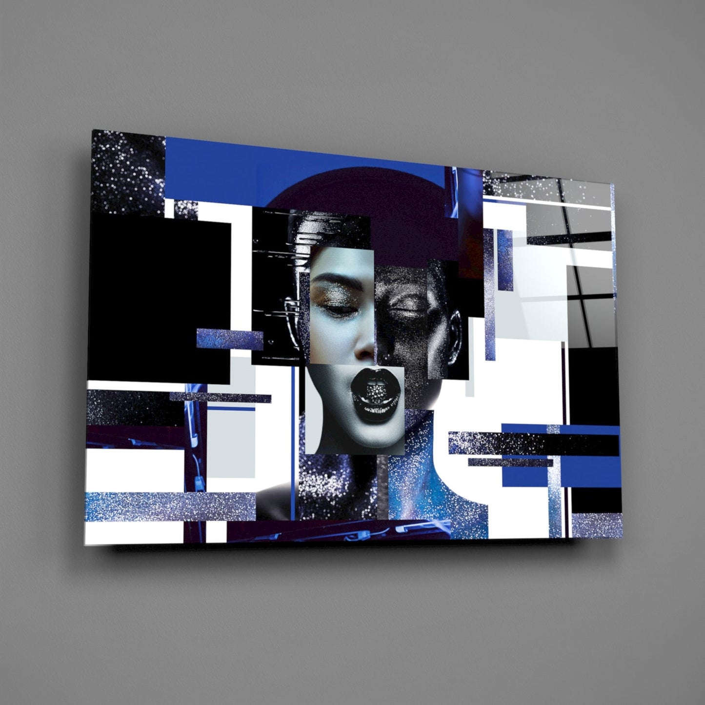 Insigneart USA Insigneart USA Effect Woman Glass Wall Art