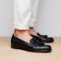 Zelli Italia 15-250-BLK RIVIERA Basketweave Calfskin Tassel Loafer, Black