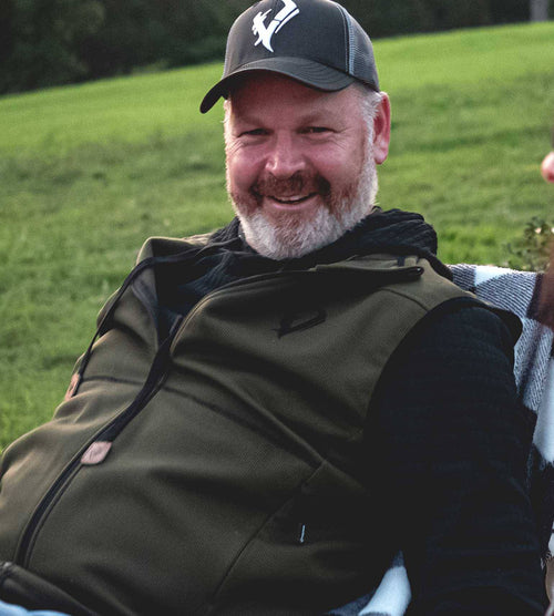 Stratton Vest - Olive Green Vycah